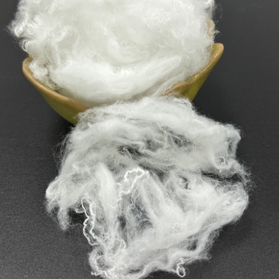 Nylon/polyamide versterkte vezels gemengd met katoen en wol voor spinnen