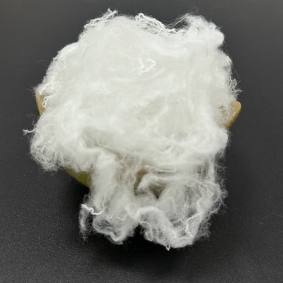 Nylon/polyamide versterkte vezels gemengd met katoen en wol voor spinnen