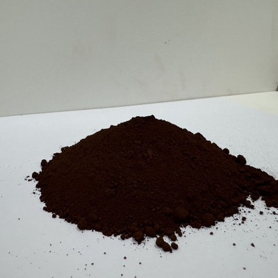 Bruin ijzeroxide met een hoge kleurvermogen voor verven en glas in beeld