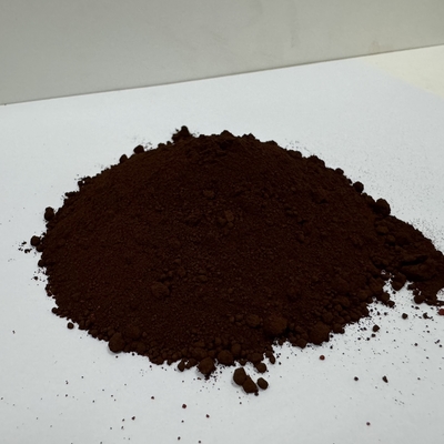 Bruin ijzeroxide met een hoge kleurvermogen voor verven en glas in beeld