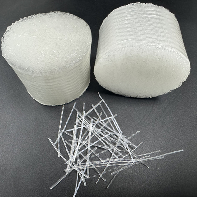 Transparante golfvorm PP Macrofiber Voor fundamentversterkingsmaterialen om de stabiliteit van de fundering te beschermen